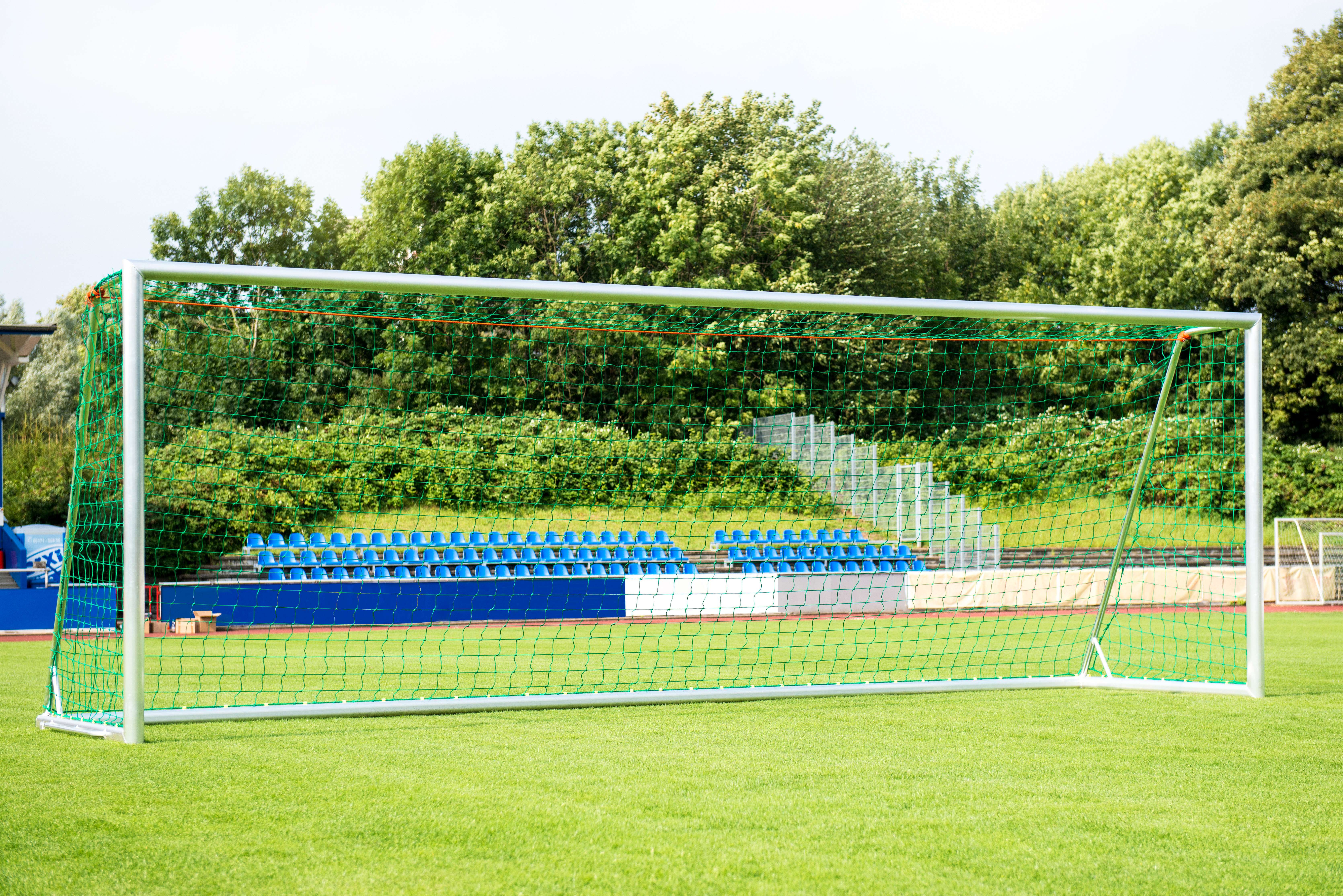 Sport-Thieme Großfeld-Fußballtor mit freier Netzaufhängung SimplyFix, eckverschweißt, silber, 2 m Unkategorisiert online kaufen Sport-Thieme Großfeld-Fußballtor mit freier Netzaufhängung SimplyFix, eckverschweißt, silber, 2 m Unkategorisiert online kaufen