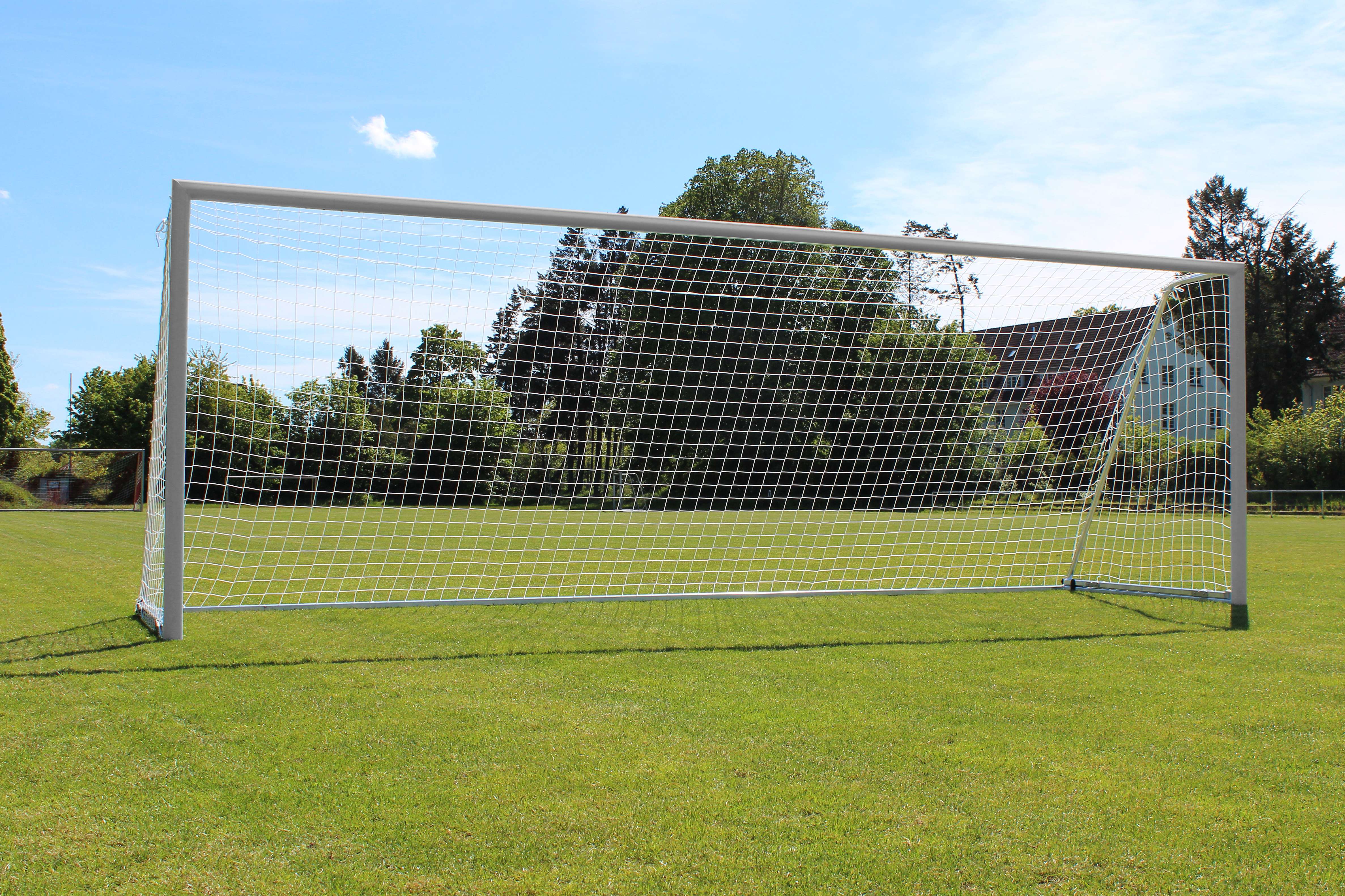 Sport-Thieme Großfeld-Fußballtor mit klappbarem Netzbügel und Bodenrahmen, Mattsilber eloxiert, SimplyFix Unkategorisiert online kaufen Sport-Thieme Großfeld-Fußballtor mit klappbarem Netzbügel und Bodenrahmen, Mattsilber eloxiert, SimplyFix Unkategorisiert online kaufen