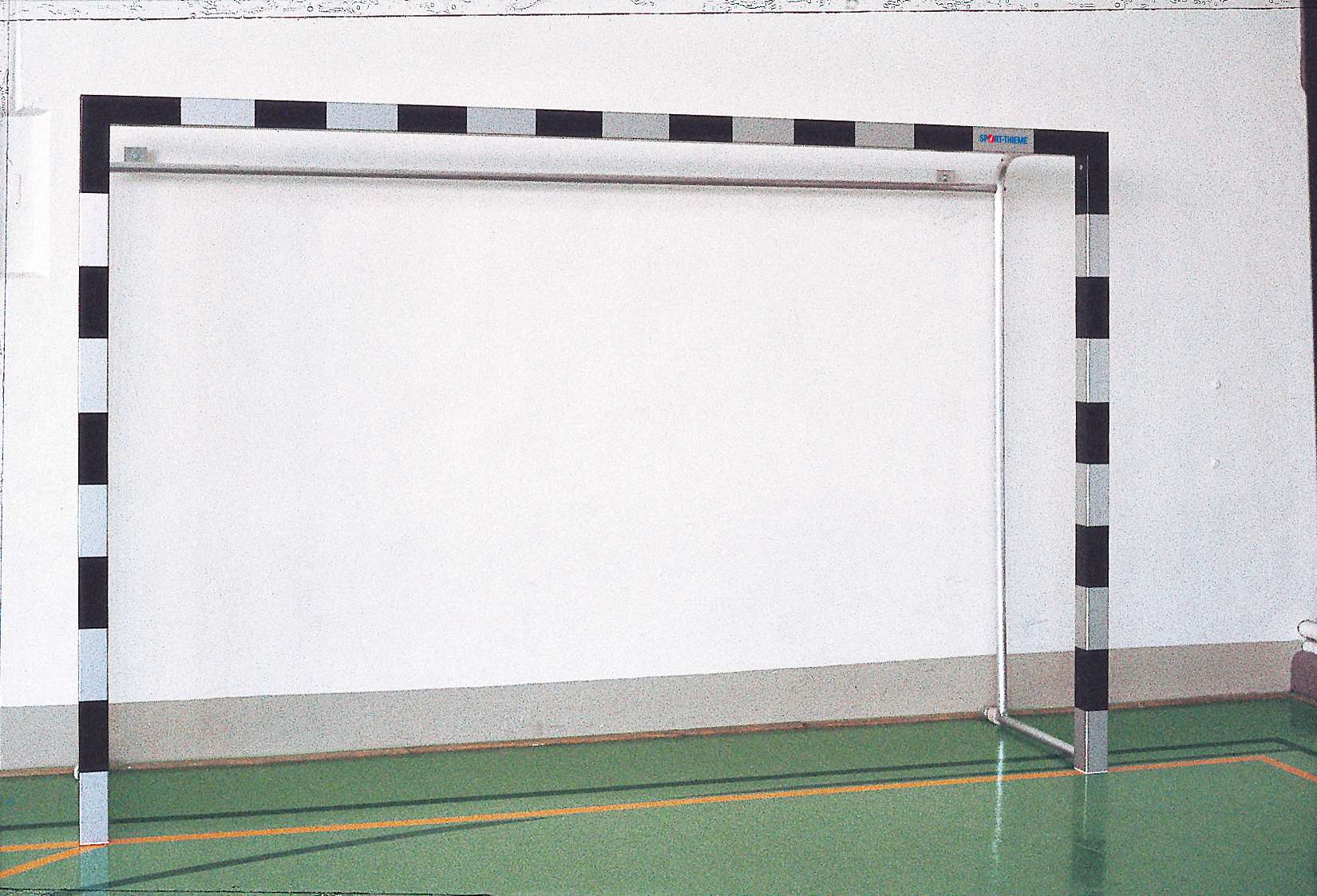 Sport-Thieme Handballtor aus Aluminium, 3x2 m, Mit anklappbaren Netzbügeln Unkategorisiert online kaufen