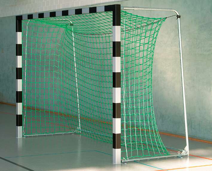 Sport-Thieme Handballtor frei stehend mit patentierter Eckverbindung, 3x2 m, Schwarz-Silber, Mit fest stehenden Netzbügeln Unkategorisiert online kaufen