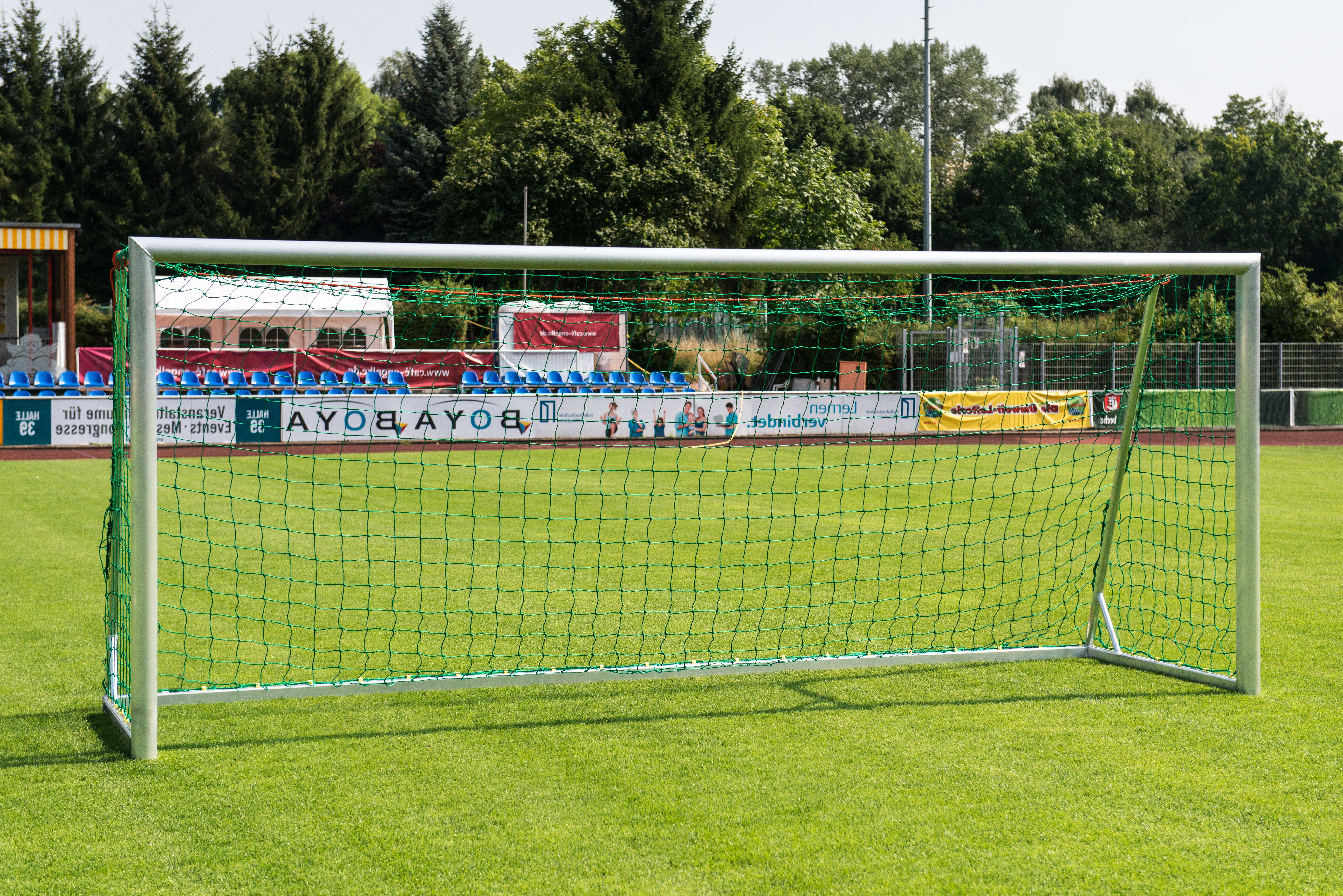 Sport-Thieme Kleinfeld-Fußballtor mit Netzbefestigung SimplyFix, frei stehend, vollverschweißt, 1 m Unkategorisiert online kaufen