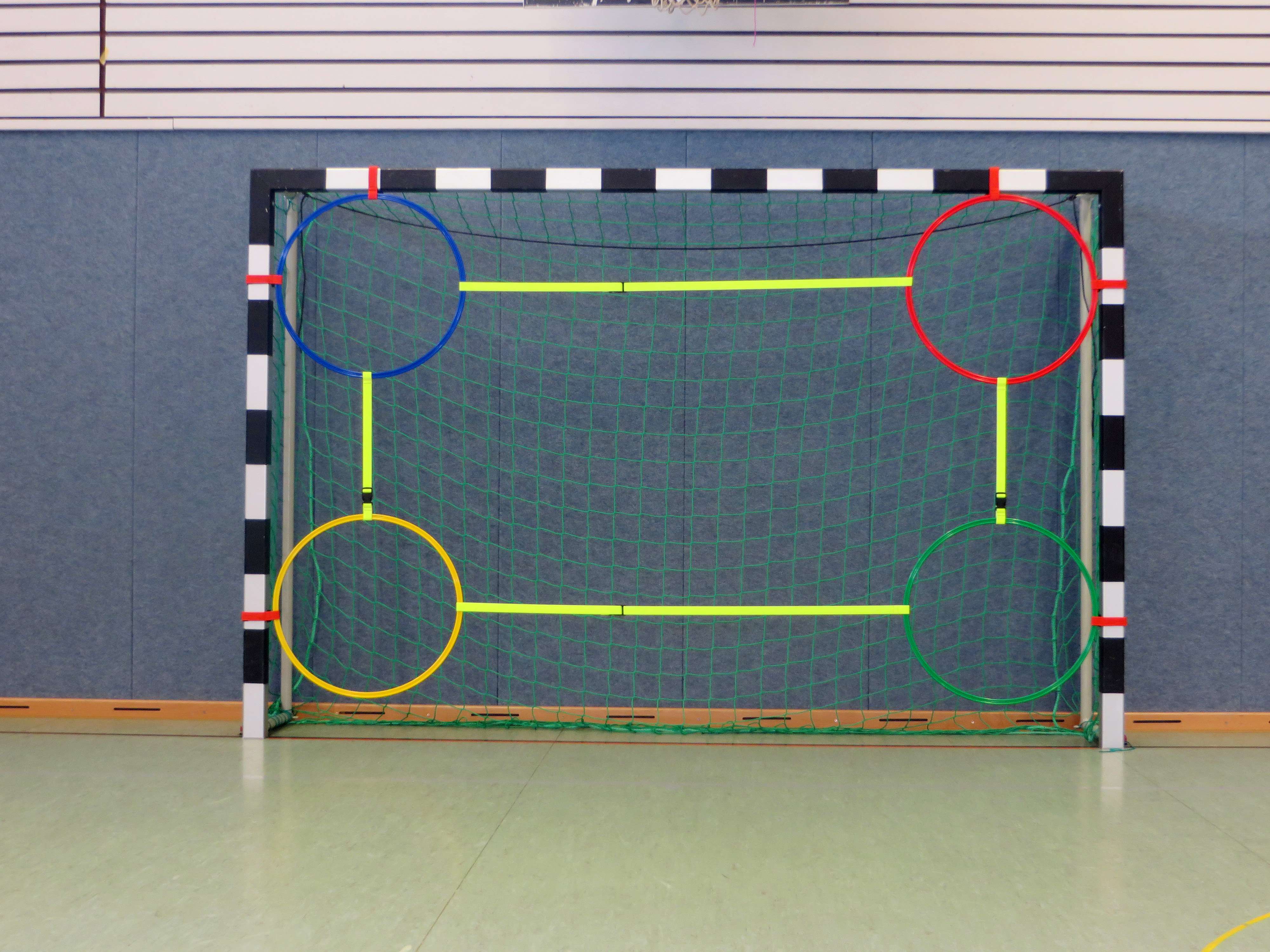Strab Fußball-Torwand "To-Go, Halle", Halle Junior, 4 Ringe, ø 70 cm Unkategorisiert online kaufen